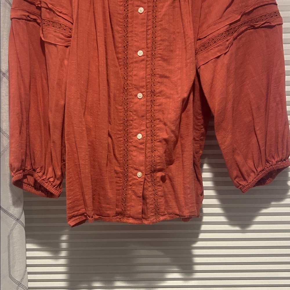 Gap Terracotta Button-Up Blouse Size Medium - image 3